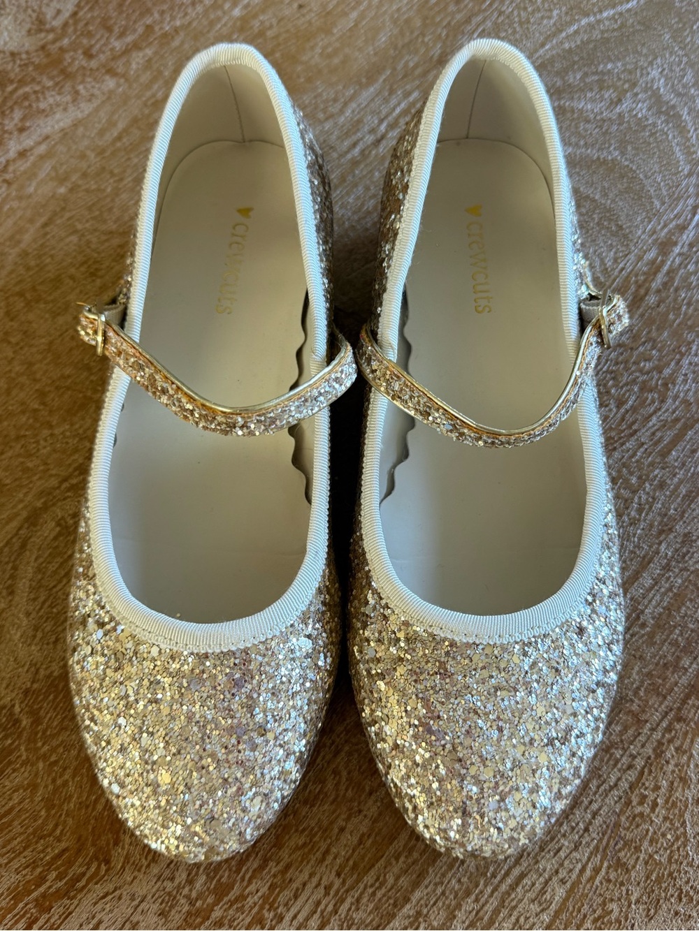 ✨🪩JCrew Girls Glitter Mary Janes- gold + silver ✨🪩 Size 3